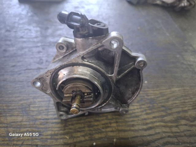 bontott AUDI A6 C5 Vákumpumpa