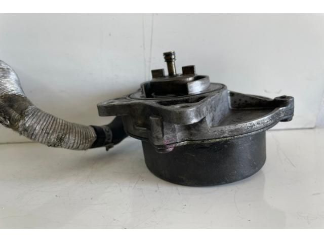 bontott AUDI A6 C5 Vákumpumpa