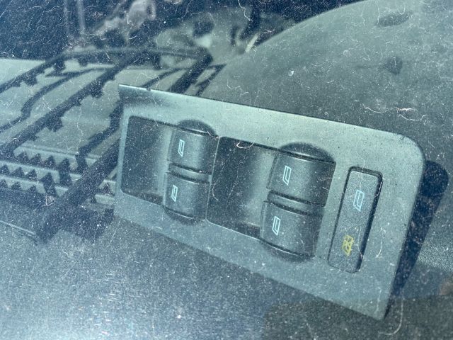 bontott AUDI A6 C5 Váltó Kulissza