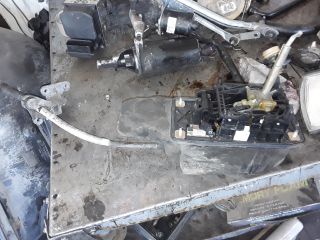 bontott AUDI A6 C5 Váltó Kulissza