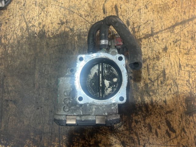 bontott AUDI A6 C5 Fojtószelep (Elektromos)