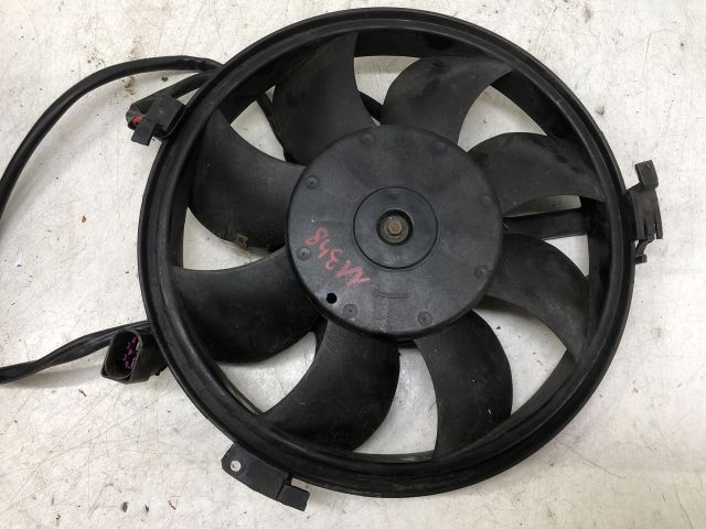 bontott AUDI A6 C5 Klímahűtő Ventilátor