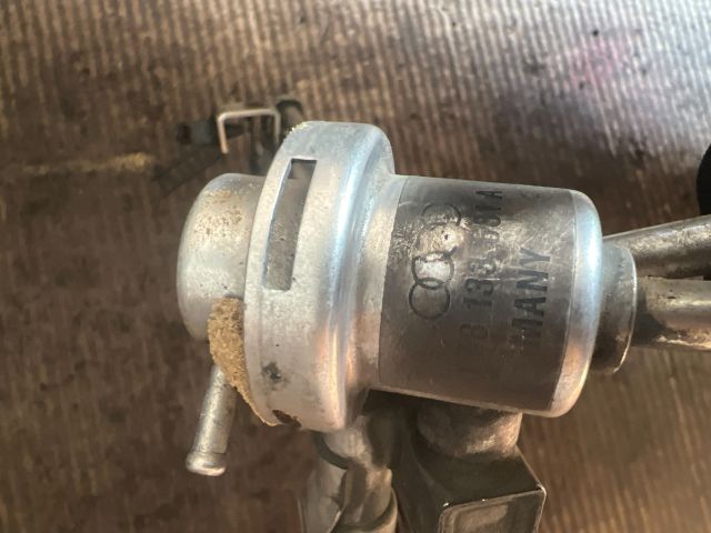 bontott AUDI A6 C5 Porlasztó Sor / Híd