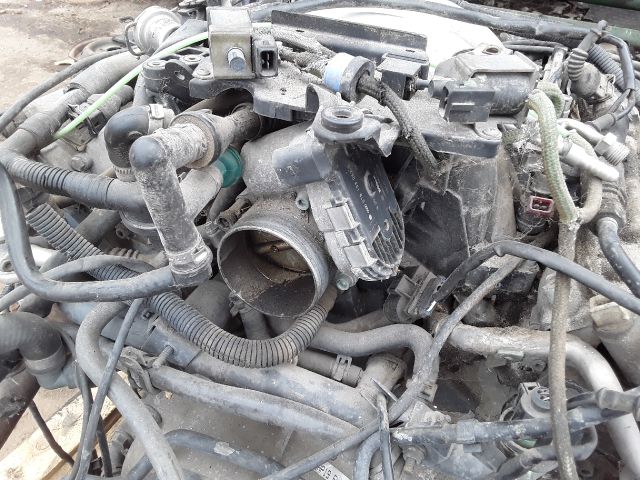 bontott AUDI A6 C5 Motor (Fűzött blokk hengerfejjel)