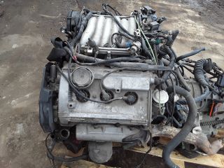 bontott AUDI A6 C5 Motor (Fűzött blokk hengerfejjel)