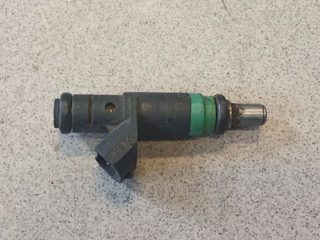 bontott AUDI A6 C5 Porlasztó (1 db)