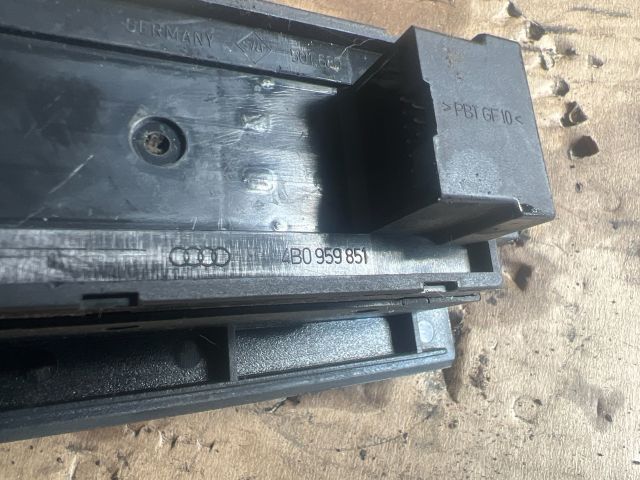 bontott AUDI A6 C5 Ablakemelő Kapcsoló Négyes / Kettes