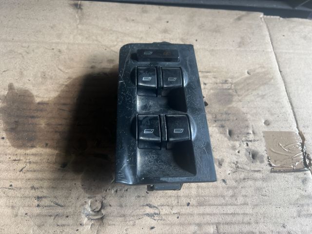 bontott AUDI A6 C5 Ablakemelő Kapcsoló Négyes / Kettes