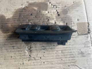 bontott AUDI A6 C5 Ablakemelő Kapcsoló Négyes / Kettes