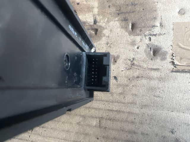 bontott AUDI A6 C5 Ablakemelő Kapcsoló Négyes / Kettes