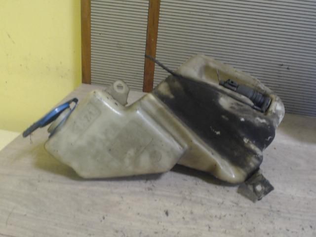 bontott AUDI A6 C5 Ablakmosó Tartály