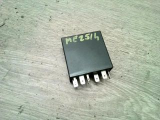 bontott AUDI A6 C5 Ablaktörlő Relé