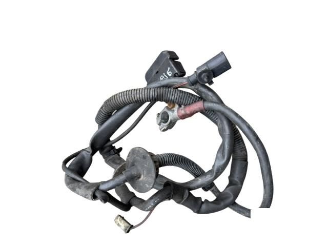 bontott AUDI A6 C5 Akkumulátor Saru