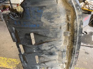 bontott AUDI A6 C5 Alsó Motorburkolat