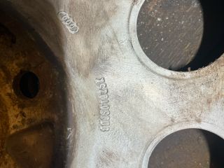 bontott AUDI A6 C5 Alufelni Gumival (1 db)