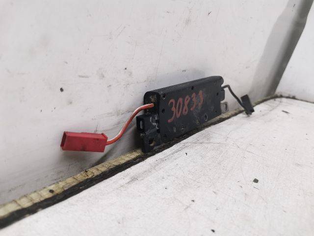 bontott AUDI A6 C5 Antenna Erősítő