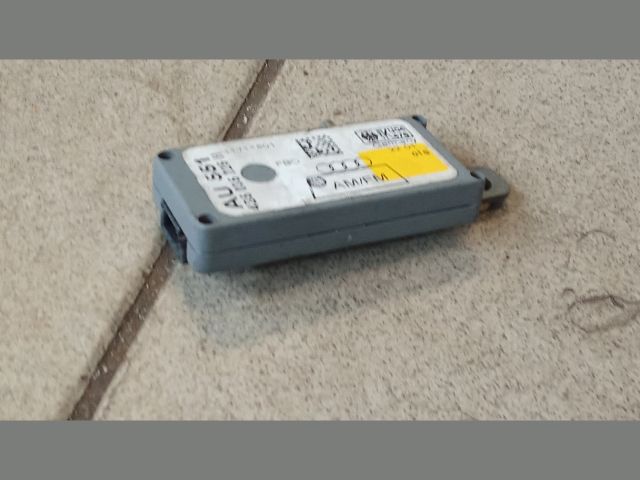bontott AUDI A6 C5 Antenna Erősítő