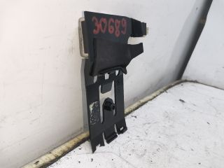 bontott AUDI A6 C5 Antenna Erősítő