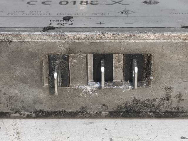 bontott AUDI A6 C5 Antenna Erősítő