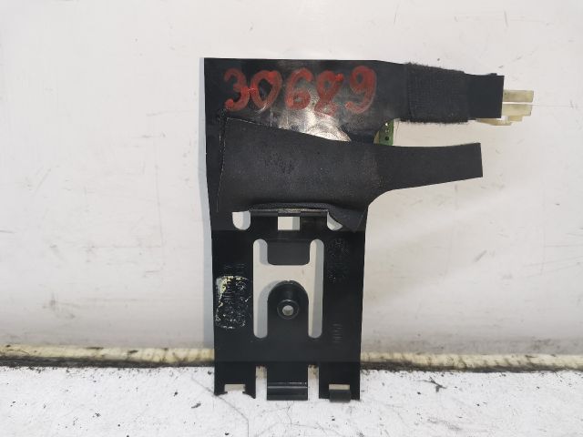 bontott AUDI A6 C5 Antenna Erősítő