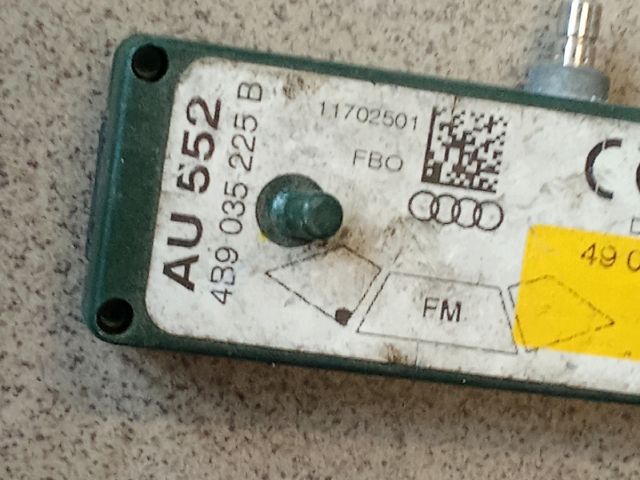 bontott AUDI A6 C5 Antenna Erősítő