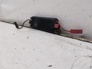 bontott AUDI A6 C5 Antenna Erősítő