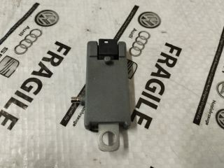 bontott AUDI A6 C5 Antenna Erősítő