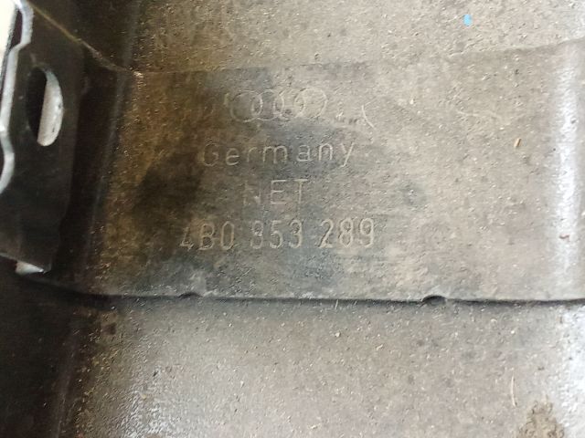 bontott AUDI A6 C5 Bal B Oszlop Burkolat