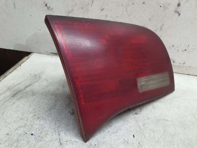 bontott AUDI A6 C5 Bal Belső Hátsó Lámpa