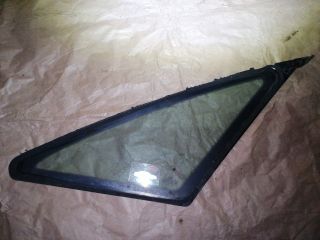 bontott AUDI A6 C5 Bal C Oszlop Oldalablak Üveg