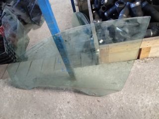 bontott AUDI A6 C5 Bal első Ablak