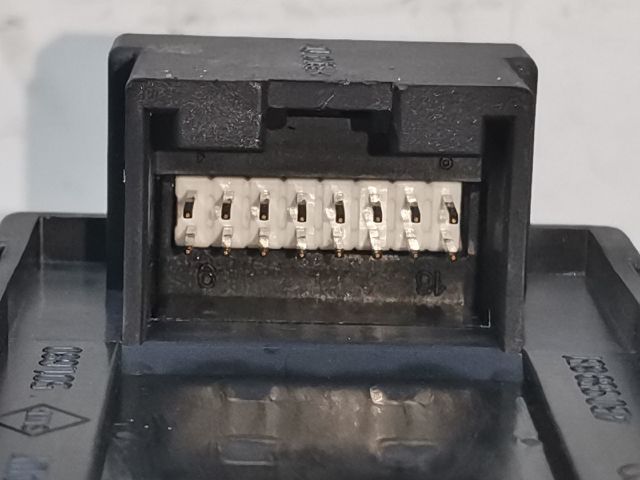 bontott AUDI A6 C5 Bal első Ablakemelő Kapcsoló