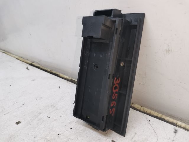 bontott AUDI A6 C5 Bal első Ablakemelő Kapcsoló