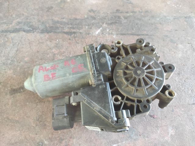 bontott AUDI A6 C5 Bal első Ablakemelő Motor