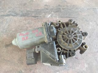 bontott AUDI A6 C5 Bal első Ablakemelő Motor