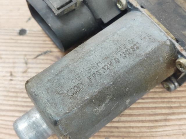 bontott AUDI A6 C5 Bal első Ablakemelő Motor