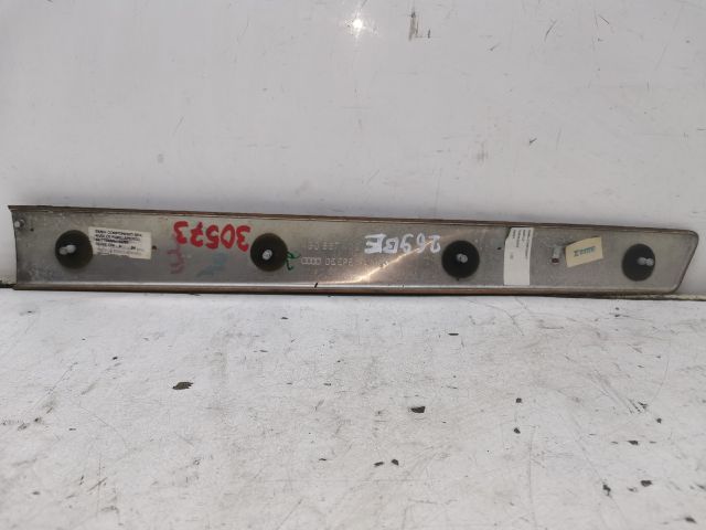 bontott AUDI A6 C5 Bal első Ajtó Kárpit Díszléc