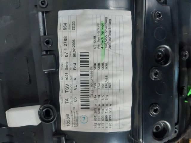 bontott AUDI A6 C5 Bal első Ajtó Kárpit