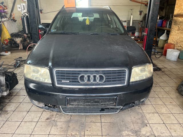 bontott AUDI A6 C5 Bal első Ajtó (Részeivel)