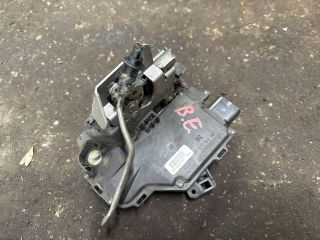 bontott AUDI A6 C5 Bal első Ajtózár