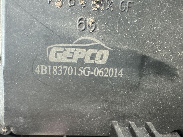 bontott AUDI A6 C5 Bal első Ajtózár