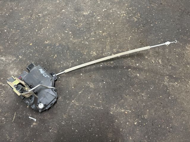 bontott AUDI A6 C5 Bal első Ajtózár