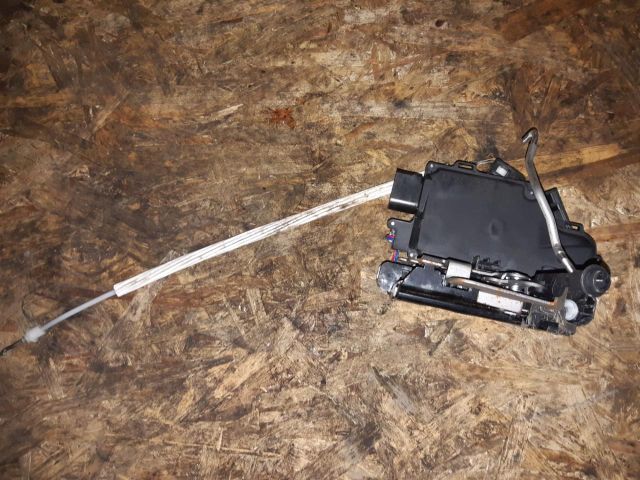 bontott AUDI A6 C5 Bal első Ajtózár