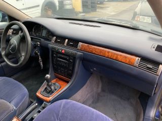 bontott AUDI A6 C5 Bal első Ajtózár