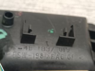 bontott AUDI A6 C5 Bal első Belső Kilincs