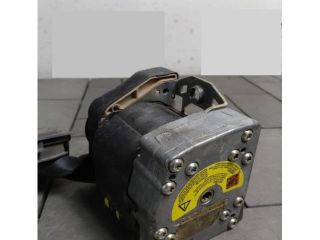 bontott AUDI A6 C5 Bal első Biztonsági Öv