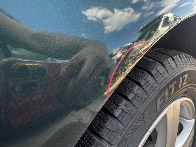 bontott AUDI A6 C5 Bal első Dobbetét (Kerékjárati, Műanyag)