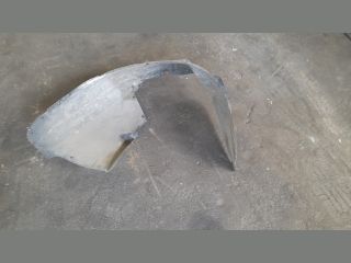 bontott AUDI A6 C5 Bal első Dobbetét (Kerékjárati, Műanyag)