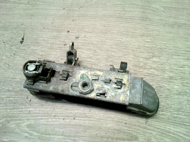 bontott AUDI A6 C5 Bal első Külső Kilincs