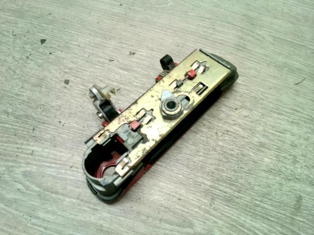 bontott AUDI A6 C5 Bal első Külső Kilincs